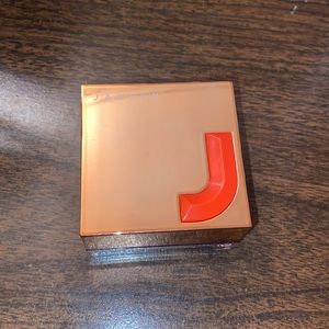 Jaclyn Cosmetics ‘LOML’ loose luminous blush